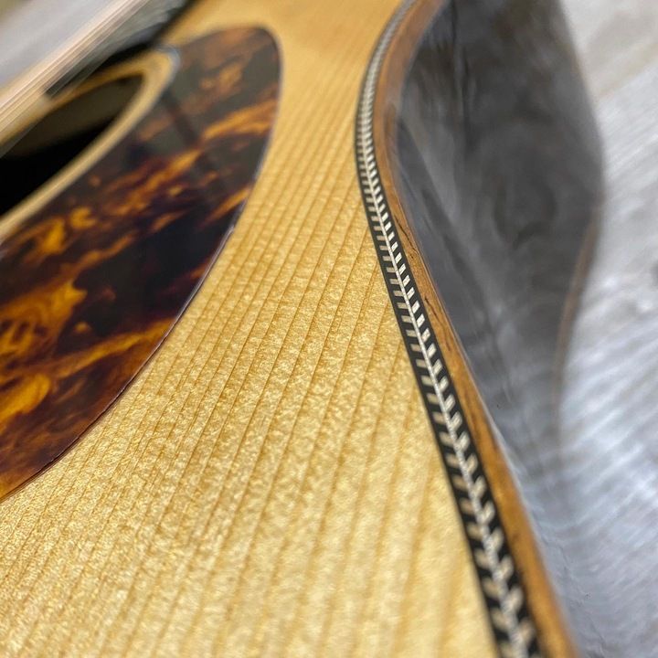 Dreadnought SG-52-MV